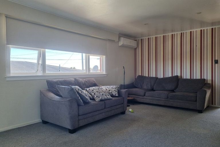Photo of property in 1a Duke Place, New Plymouth, 4310