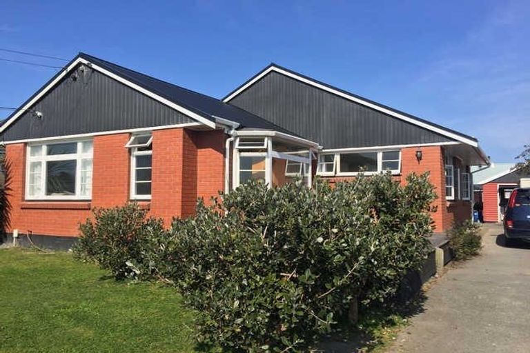 Photo of property in 24 Ottawa Road, Wainoni, Christchurch, 8061