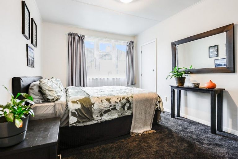 Photo of property in 24 Rotowaro Road, Huntly, 3700