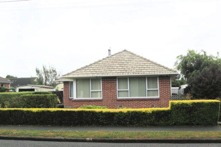 Photo of property in 41 Coopers Road, Dallington, Christchurch, 8061