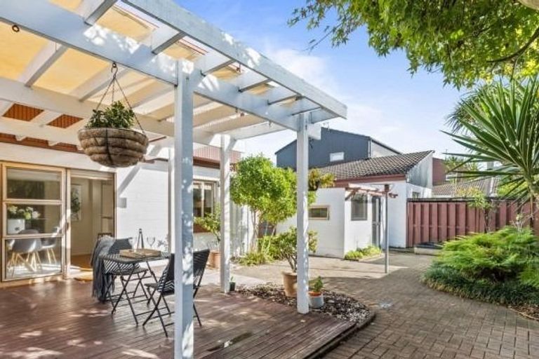 Photo of property in 1/57 Killarney Street, Takapuna, Auckland, 0622