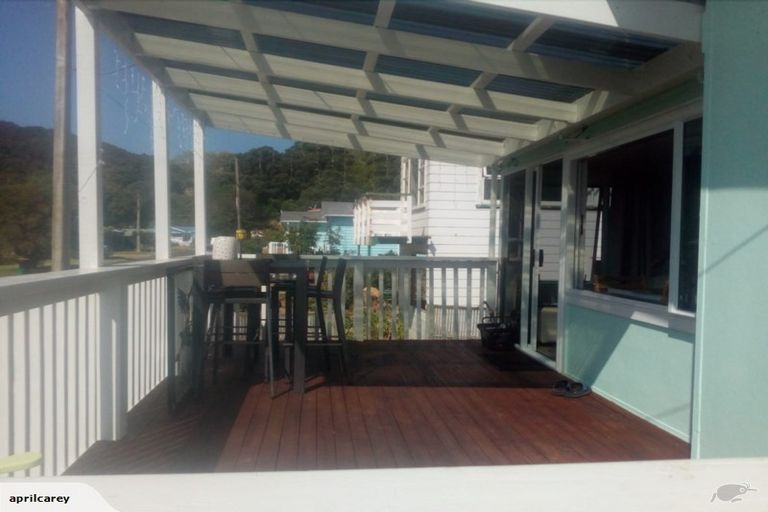 Photo of property in 11 Tatahi Street, Te Puru, Thames, 3575