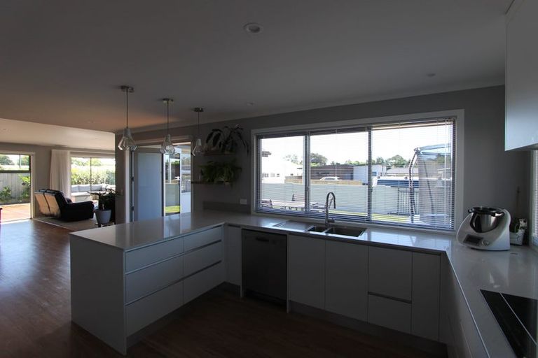 Photo of property in 22 Smith Street, Lepperton, New Plymouth, 4373