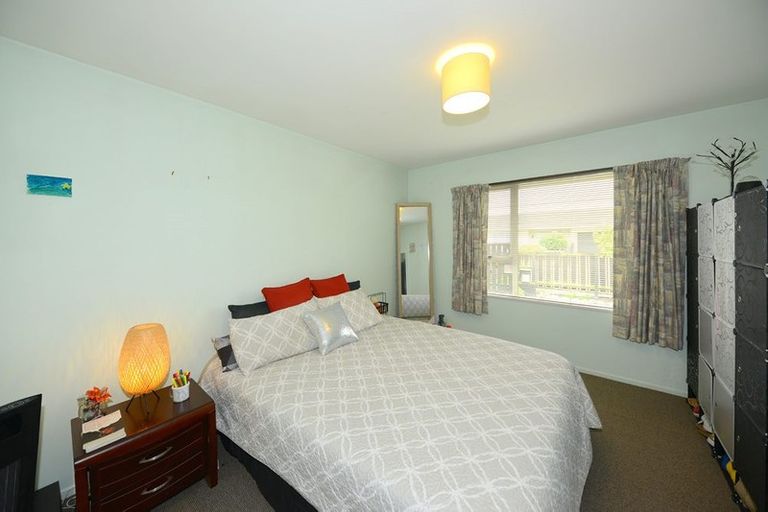 Photo of property in 1 Islay Place, Woolston, Christchurch, 8062