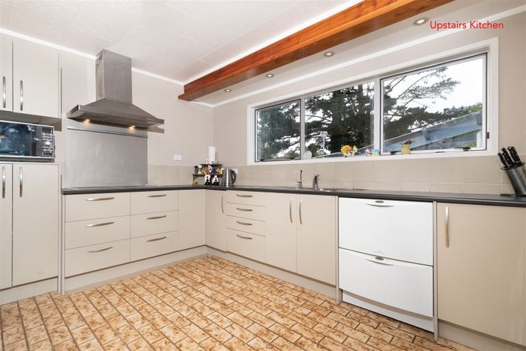 Photo of property in 58 Burns Lane, Kumeu, 0892