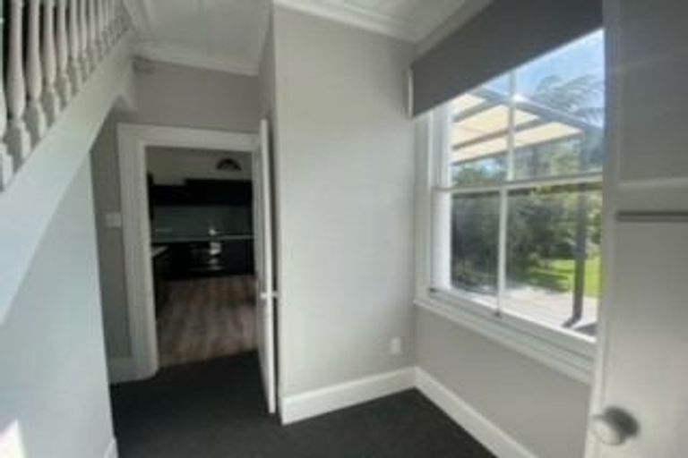 Photo of property in 164 Wellesley Road, Napier South, Napier, 4110
