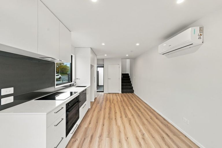 Photo of property in 3/15 Silvester Street, Woolston, Christchurch, 8023
