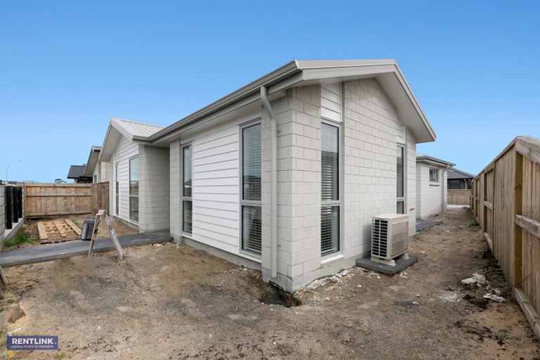 Photo of property in 182 Te Okuroa Drive, Papamoa, 3118