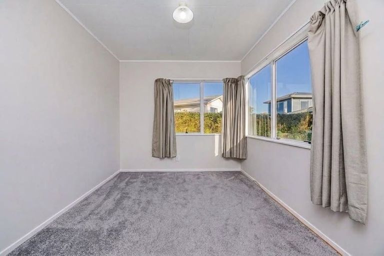 Photo of property in 95 Sykes Road, Weymouth, Auckland, 2103