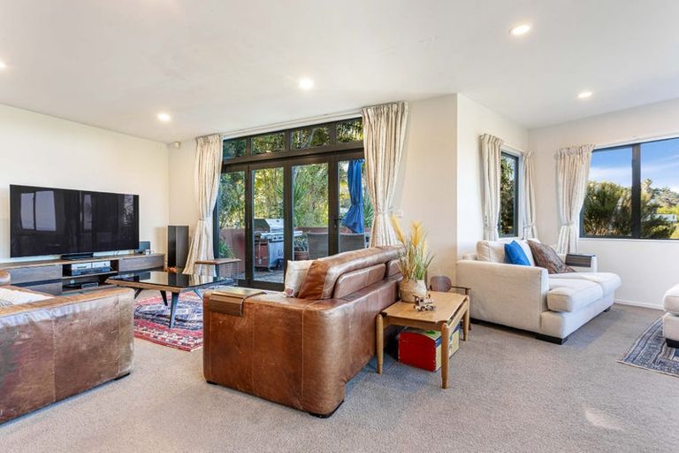 Photo of property in 50 Langana Avenue, Browns Bay, Auckland, 0630