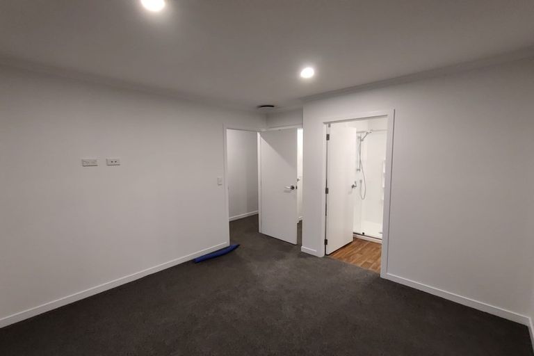 Photo of property in 8 Pihoihoi Place, Kenepuru, Porirua, 5022