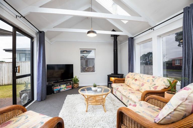 Photo of property in 69 Wrantage Street, Westown, New Plymouth, 4310