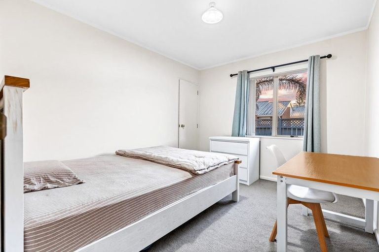 Photo of property in 19a Pomaria Road, Henderson, Auckland, 0610