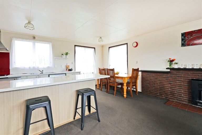 Photo of property in 51 Dundee Drive, Flaxmere, Hastings, 4120