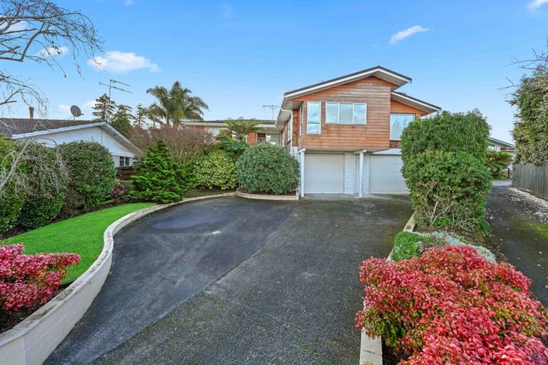Photo of property in 17 Callard Place, Riverlea, Hamilton, 3216