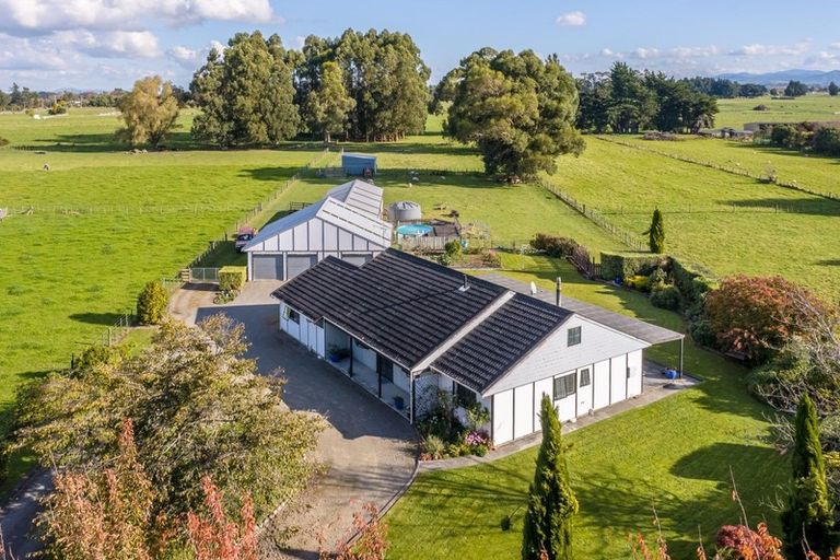 Photo of property in 19 Matahiwi Road, Matahiwi, Masterton, 5888