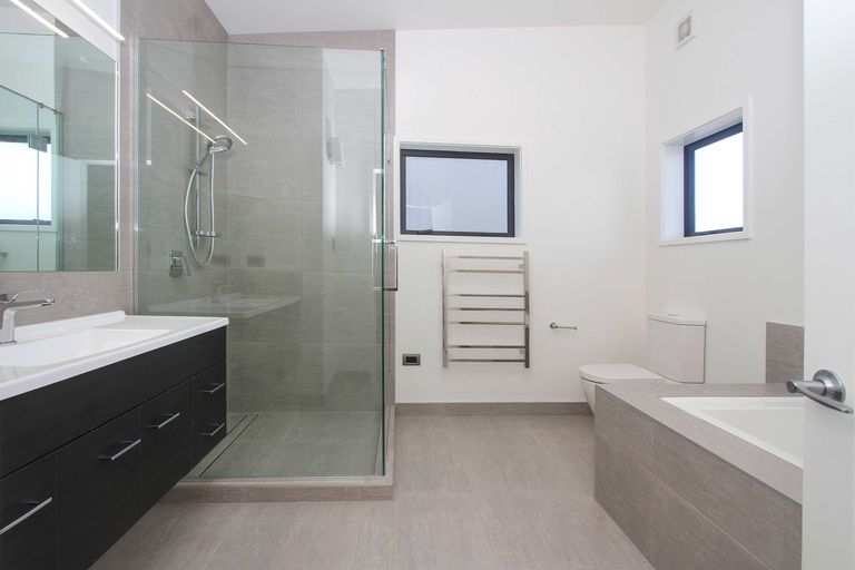 Photo of property in 37 Wallace Road, Hobsonville, Auckland, 0616