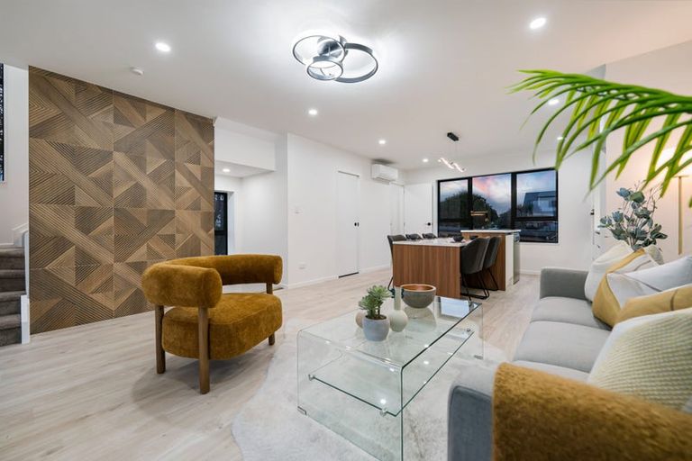 Photo of property in 21b Laura Street, Kelston, Auckland, 0602