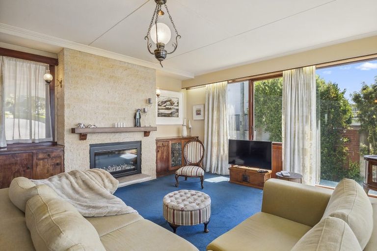 Photo of property in 52 Earls Road, Saint Clair, Dunedin, 9012