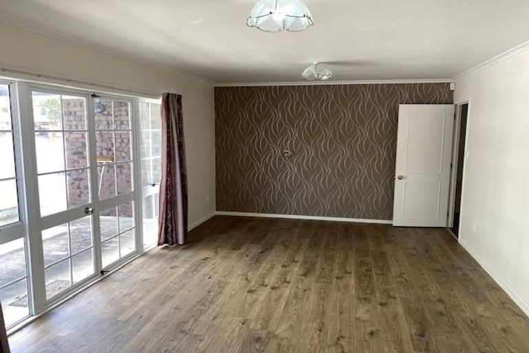 Photo of property in 2 Talga Court, Conifer Grove, Takanini, 2112