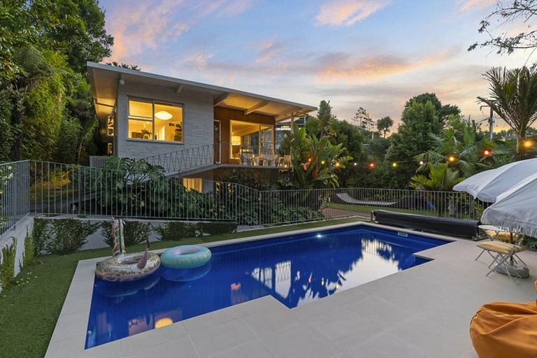 Photo of property in 123 Braemar Road, Castor Bay, Auckland, 0620