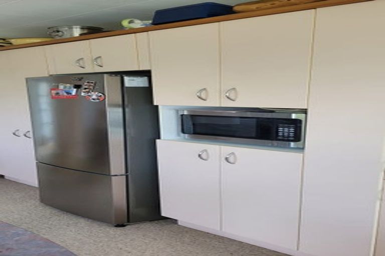 Photo of property in 7 Margaret Place, Merrilands, New Plymouth, 4312