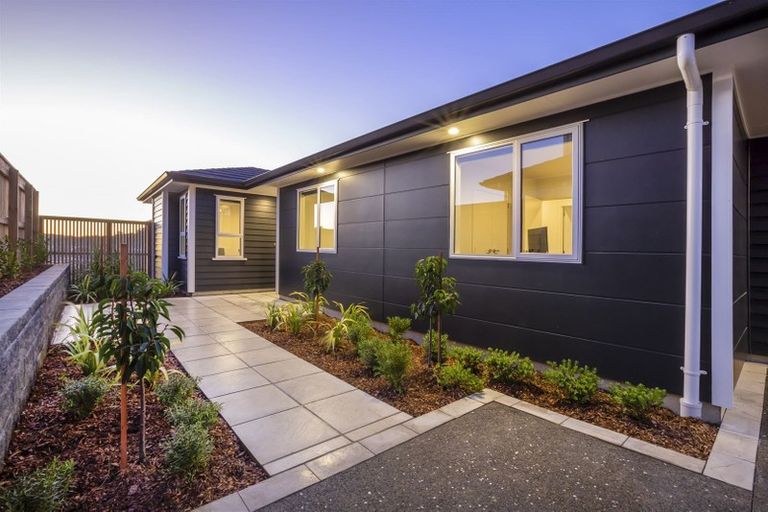 Photo of property in 156 Navigation Drive, Whitby, Porirua, 5024