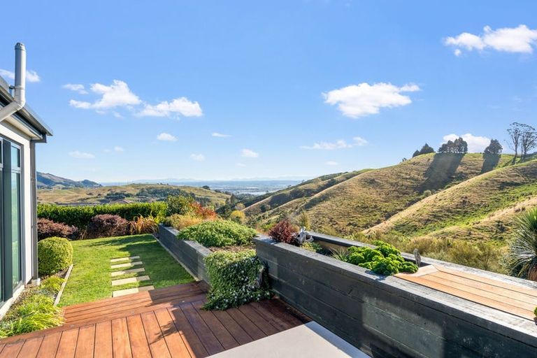 Photo of property in 24 Huntaway Close, Stoke, Nelson, 7011