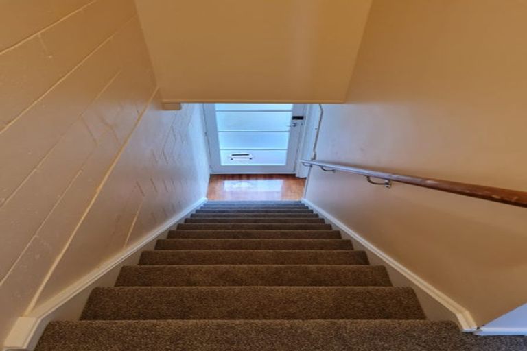 Photo of property in 6/5 Aratonga Avenue, Greenlane, Auckland, 1051