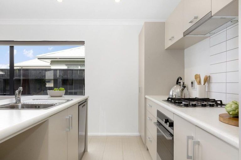 Photo of property in 27a Moonsail Drive, Whitby, Porirua, 5024