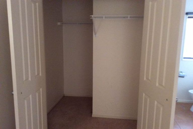 Photo of property in 3b Charlenne Close, Ranui, Auckland, 0612