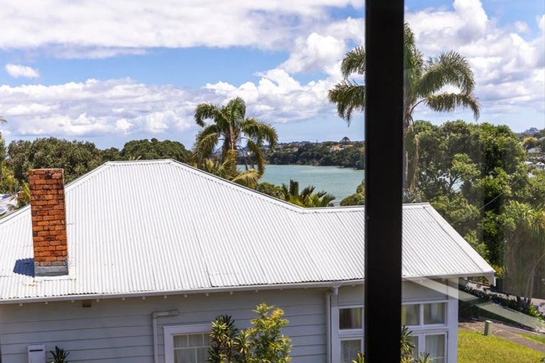 Photo of property in 67b Aramoana Avenue, Devonport, Auckland, 0624