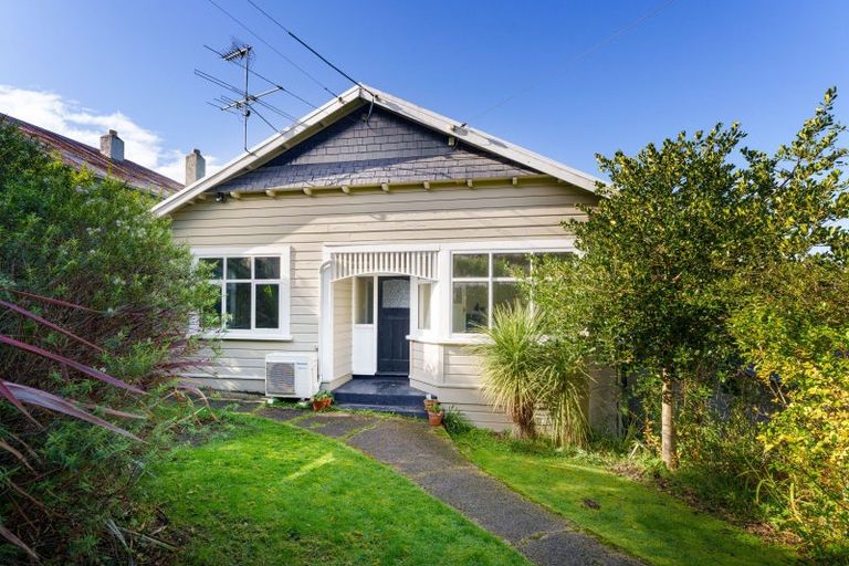 Photo of property in 16 Hart Street, Belleknowes, Dunedin, 9011