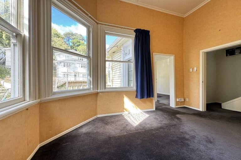 Photo of property in 21 Adams Terrace, Aro Valley, Wellington, 6021