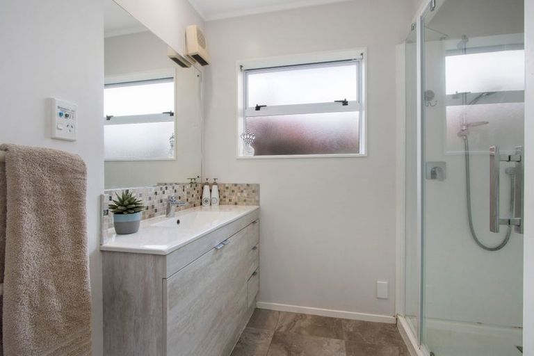 Photo of property in 4a Carisbrooke Street, Katikati, 3129