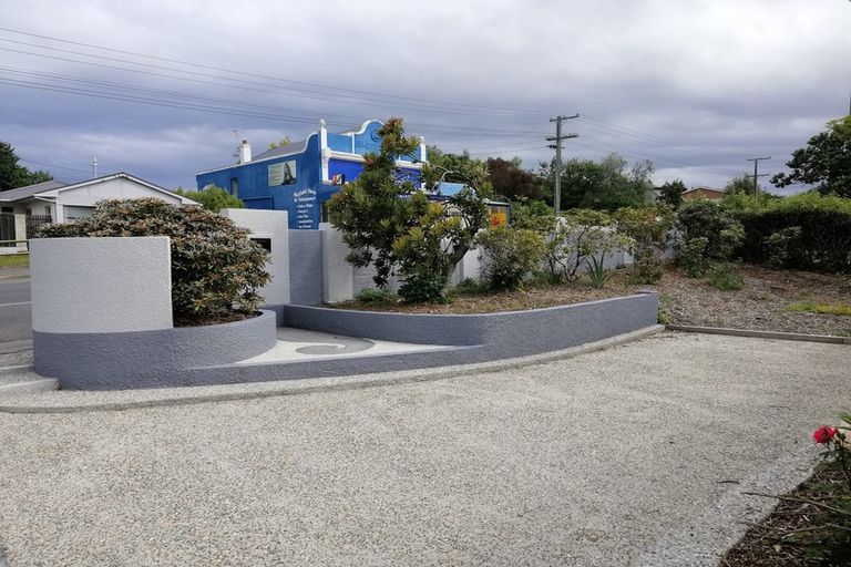 Photo of property in 30 Main Road, Fairfield, Dunedin, 9018