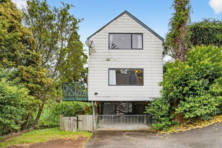Photo of property in 23/24 Beswick Place, Birkdale, Auckland, 0626
