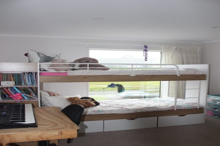 Photo of property in 1 Wallace Road, Hobsonville, Auckland, 0616