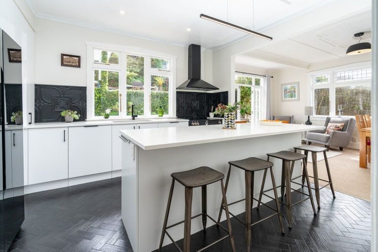 Photo of property in 62 Homewood Avenue, Karori, Wellington, 6012