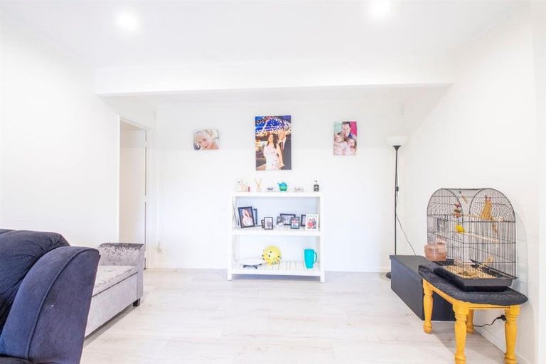 Photo of property in 1/110 Nigel Road, Browns Bay, Auckland, 0630