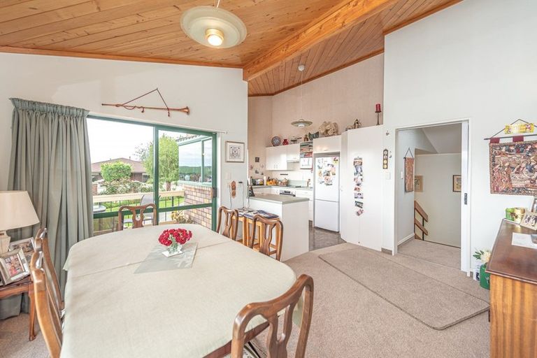 Photo of property in 28 Parkdale Drive, Aramoho, Whanganui, 4500