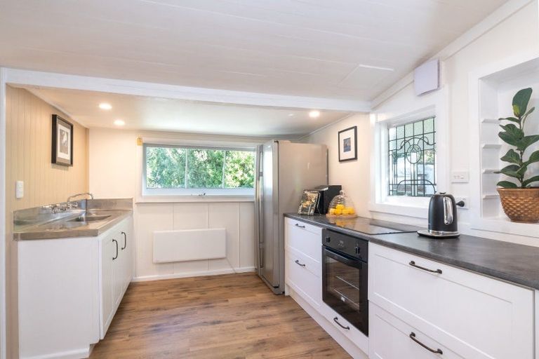 Photo of property in 7 Grove Road, Haumoana, 4102