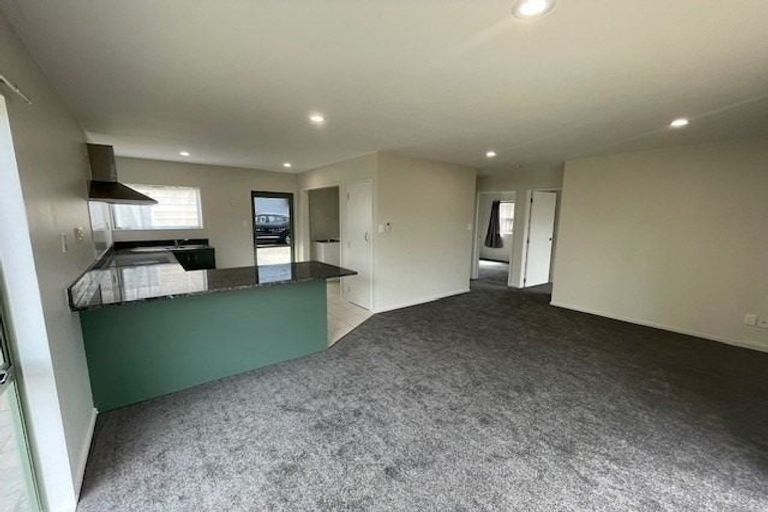 Photo of property in 273 Swanson Road, Henderson, Auckland, 0610