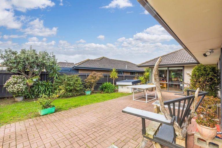 Photo of property in 5 Derg Place, East Tamaki, Auckland, 2013