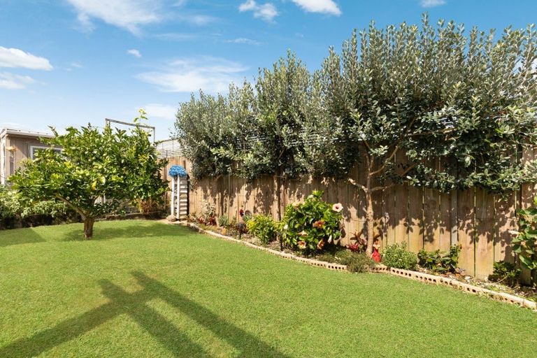 Photo of property in 7 Patu Way, Patumahoe, Pukekohe, 2679