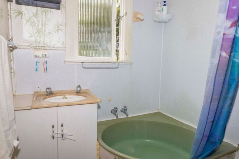 Photo of property in 406 Kumeti Road, Dannevirke, 4972