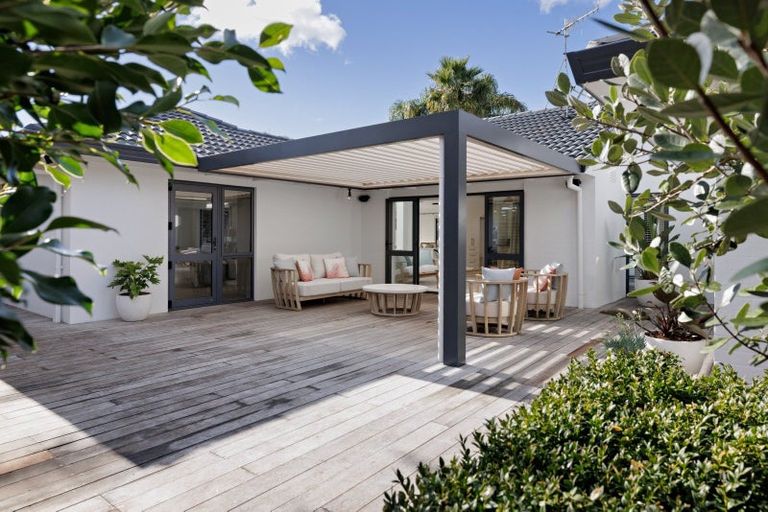 Photo of property in 16 Palm Beach Boulevard, Papamoa Beach, Papamoa, 3118