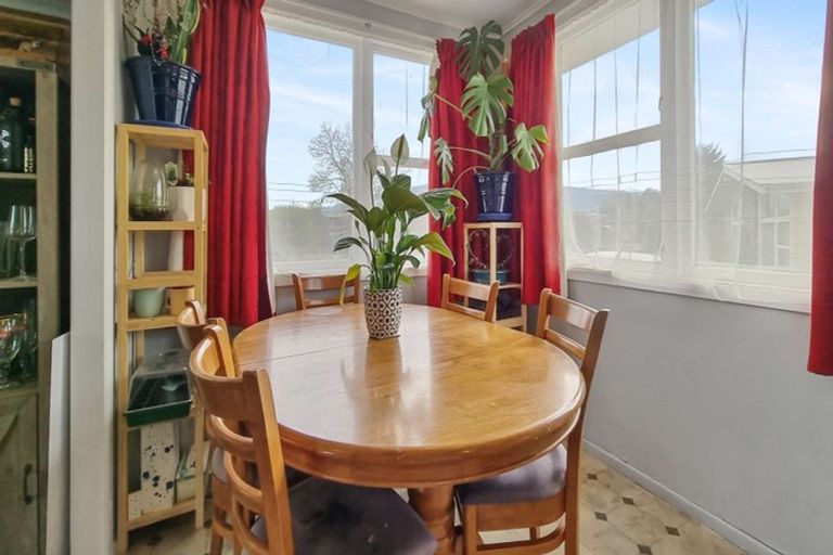 Photo of property in 93 Pandora Avenue, Sunnybrook, Rotorua, 3015