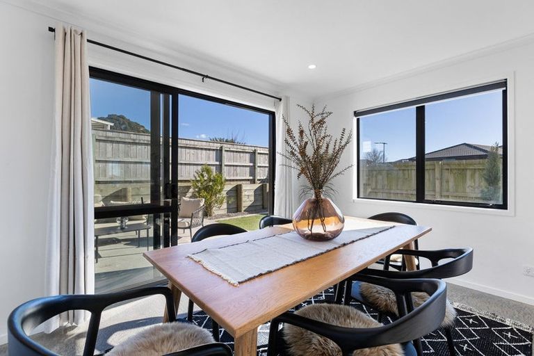 Photo of property in 13 Rua Place, Bell Block, New Plymouth, 4312