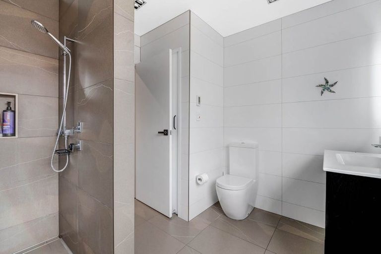 Photo of property in 37 Killarney Avenue, Torbay, Auckland, 0630